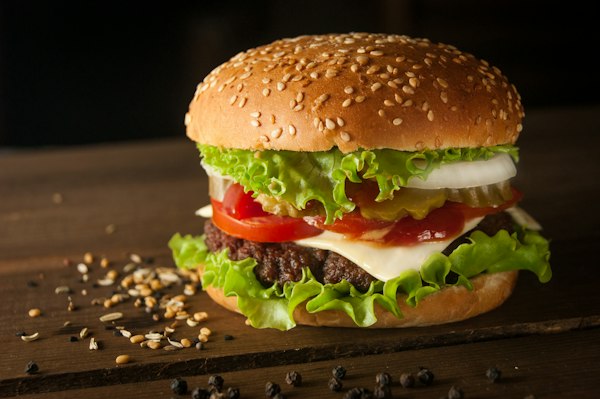 Weekday lunch burger combo